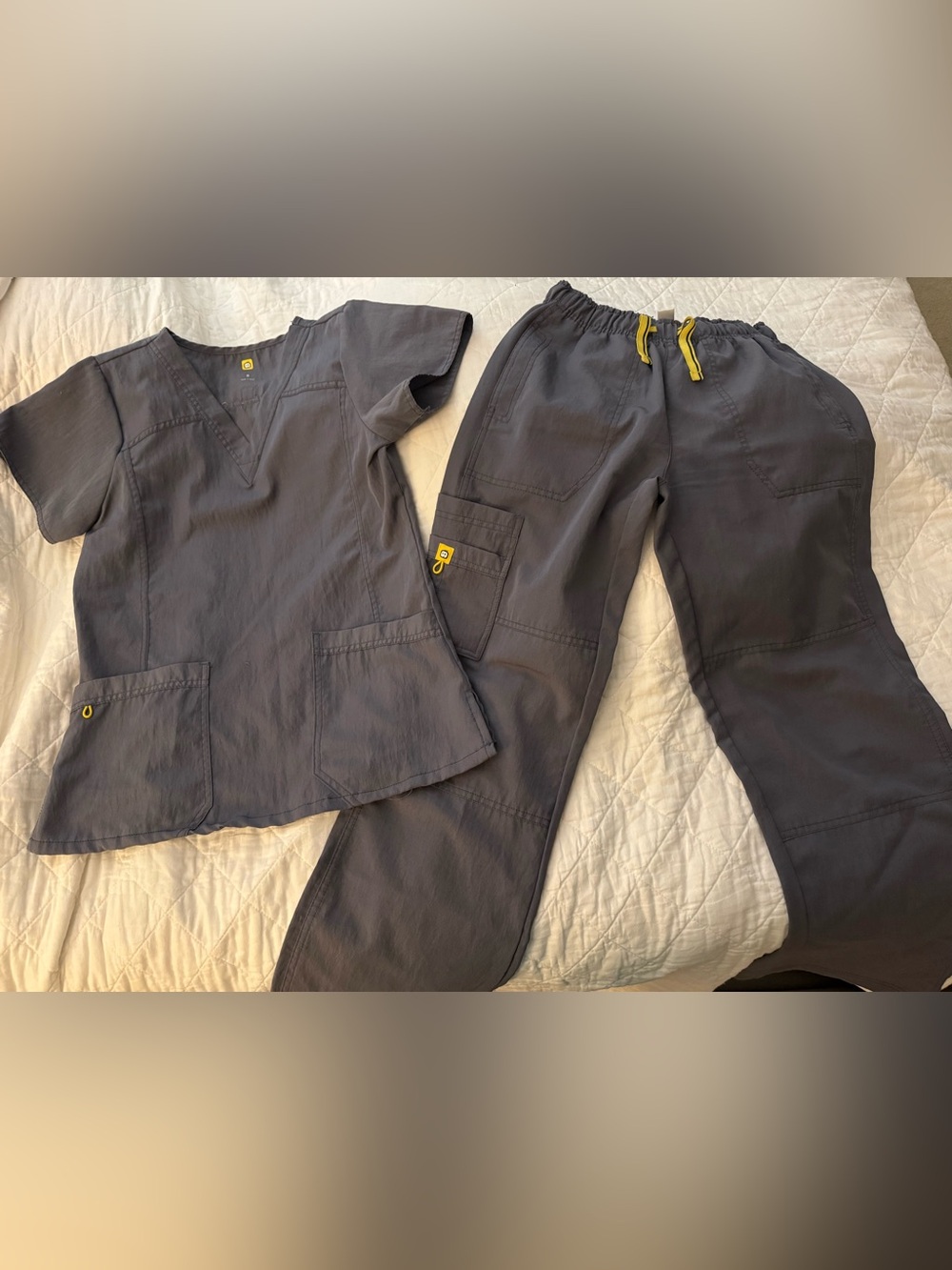 Wink Women's Gray Cargo Scrub Set with Yellow Accents size small